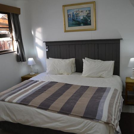 Arch Cabins Self Catering Homes Storms River Stormsrivier Exteriör bild
