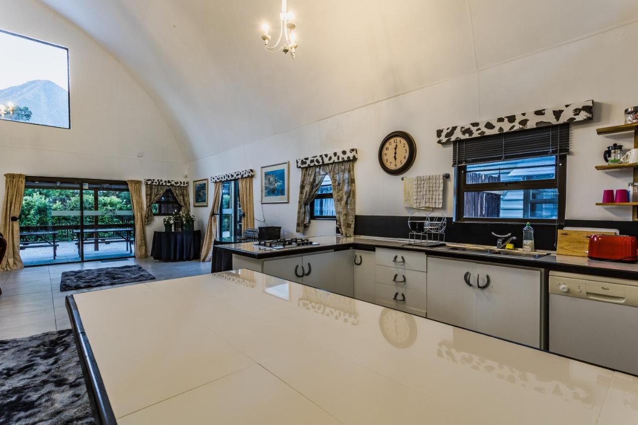 Arch Cabins Self Catering Homes Storms River Stormsrivier Exteriör bild