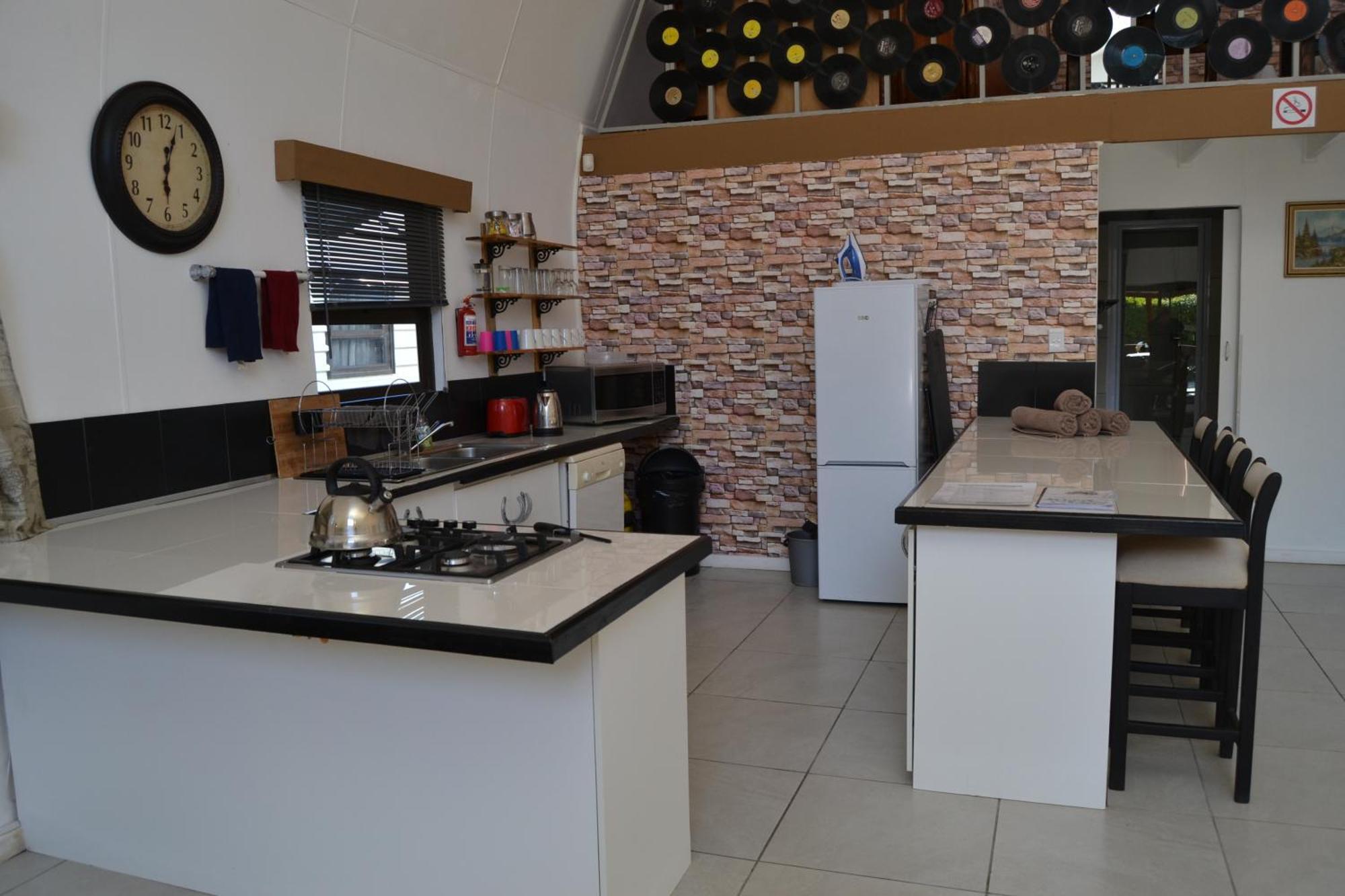 Arch Cabins Self Catering Homes Storms River Stormsrivier Exteriör bild